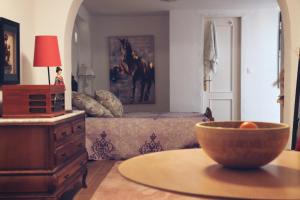 Naktsmītnes 3 Bed apartment in luxury Country house with Pool pilsētā Kojna fotogalerijas attēls