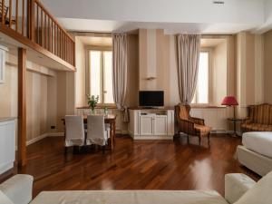 טלויזיה ו/או מרכז בידור ב-numa l Camperio Rooms & Apartments