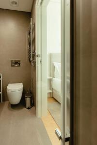 Koupelna v ubytování Trindade 19 Apartments - 1B Aragonês