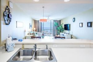 Gallery image of Majestic Beach Towers 2-603 in Panama City Beach