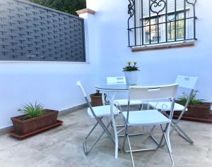 Patio lub wspólna przestrzeń na świeżym powietrzu w obiekcie Apartamento Las Flores