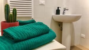 A bathroom at Villa Orsini - A Retreat in Pisa - Food and Relax