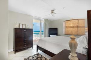 Gallery image of Pelican Beach Resort 801 in Destin