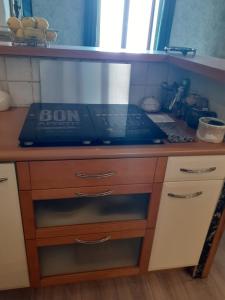 Kuchnia lub aneks kuchenny w obiekcie Bordeaux Chartrons superbe T2 avec terrasse