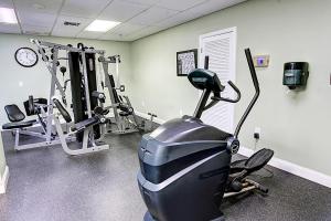Fitness centrum a/nebo fitness zařízení v ubytování SunDestin 101