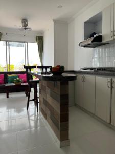 Imagen de la galería de Apartamentos Playa Rodadero, en Santa Marta