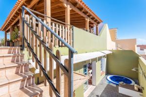 A balcony or terrace at Villa Amapola