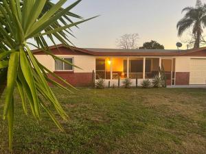 Gallery image of Private Tropical Waterfront Sanctuary w pool, hot tub & an island! Pet Friendly in New Port Richey