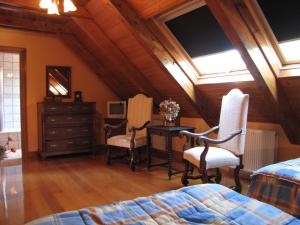 Ruang duduk di Casa Rural Burret