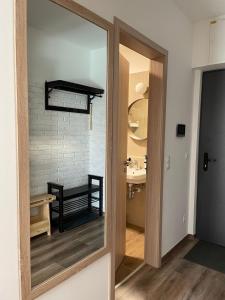 Koupelna v ubytování Lovely 1-bedroom apartment at heart of Budapest