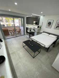 Posteľ alebo postele v izbe v ubytovaní Cannes - Magnifique studio moderne