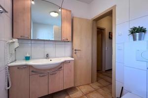 Fotografie z fotogalerie ubytování Apartes-Ferienhaus-10-in-der-Ferienanlage-Wohnpark-Weser-in-Doese v destinaci Cuxhaven