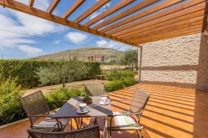 Galeriebild der Unterkunft Villa Trogir save 15 percent on Split-villas com in Trogir