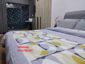 Postel nebo postele na pokoji v ubytování ASTORIA AMPANG, 6Pax - Near KLCC, ZooNegara, AmpangPoint Mall
