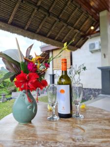 Joogid majutusasutuses AlamGangga Villas Tirta Gangga +28 fotot