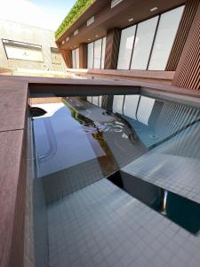 Bazén v ubytování Ansares Hotel nebo v jeho okolí