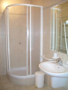 A bathroom at Chalet Helen