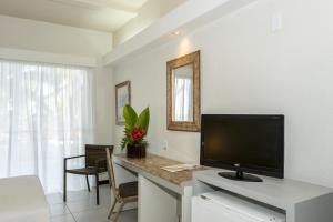 TV a/nebo společenská místnost v ubytování Hotel Marsol Beach Resort