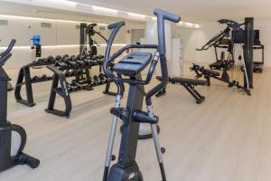 The fitness centre and/or fitness facilities at Hotel Olympus Palace