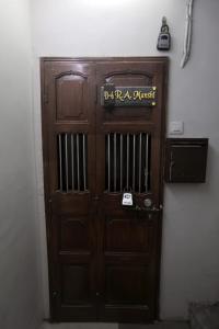 Foto Mumbais asuva majutusasutuse Cozy Furnished Apartment One Block From The Ocean galeriist