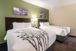 Ліжко або ліжка в номері Sleep Inn Dallas Northwest - Irving