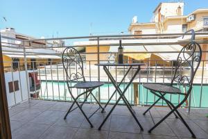 Bazén v ubytování Fioraki Place by Corfu Escapes nebo v jeho okolí