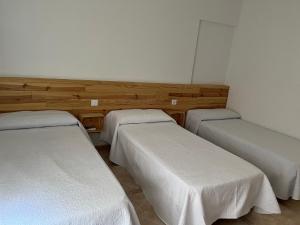 Postel nebo postele na pokoji v ubytování Hostal Barbate