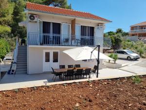 Zdjęcie z galerii obiektu Soul house by the sea Korčula Prižba w mieście Prižba