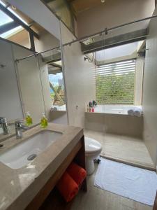 Ein Badezimmer in der Unterkunft Glamping Entrearboles - Bellavista