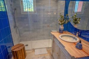 A bathroom at vituco34