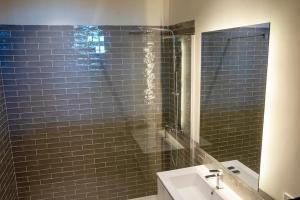 A bathroom at vituco34
