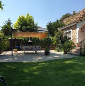Vonkajšia záhrada v ubytovaní Casa Rural Sole