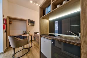 Kuchyň nebo kuchyňský kout v ubytování Tritoni Mini Studios - Valletta + 9 fotografií
