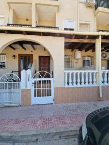 Balkón alebo terasa v ubytovaní 1 bedroom apartment in La Mata beach