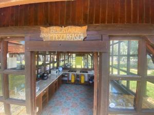 Фотография из галереи Casa Pescareasca - Complex Plaja Golf в городе Корбу
