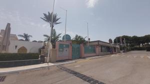 The surrounding neighborhood or a neighborhood close to Az apartmant