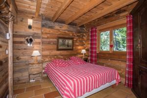 Gallery image of Magnifique chalet en rondins avec sauna - Vercors in Villard-de-Lans