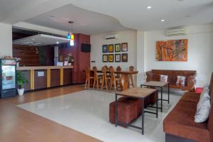 Gallery image of RedDoorz Syariah At Namira Hotel in Yogyakarta