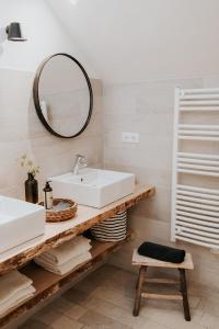 Ένα μπάνιο στο Maison d'hôtes Bel Estiu