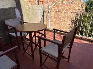 Fotografia z galérie ubytovania Agradable casa rural con piscina privada v destinácii Vallfogona de Balaguer