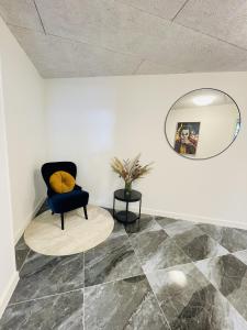 Posezení v ubytování aday - Luxurious 3 bedroom - Modern Living Apartment