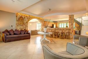 A seating area at Villa Amari by Villa Plus