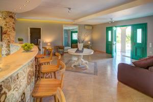 A seating area at Villa Amari by Villa Plus