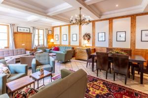 ヴァイセンキルヒェン・イン・デア・ヴァッハウにあるDonauwirt - Hotel garniのギャラリーの写真