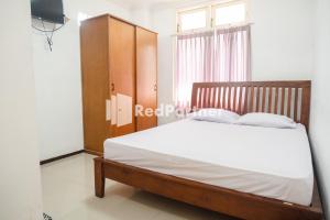 Gallery image of Kost Jennaira Syariah Jogja City Mall Yogyakarta RedPartner in Ngabean