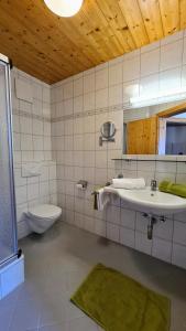 Kúpeľňa v ubytovaní Apart Garni Romantica + 34 fotografií