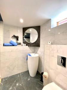 Kúpeľňa v ubytovaní ✧ La Suite ✧ studio de charme route des vins