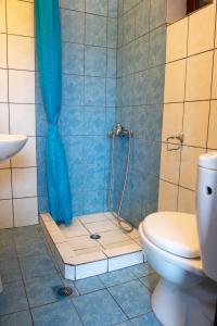 Guesthouse Machi tesisinde bir banyo