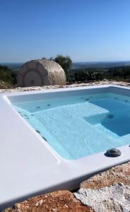 Bazén v ubytování La Casa Di Gioia nebo v jeho okolí