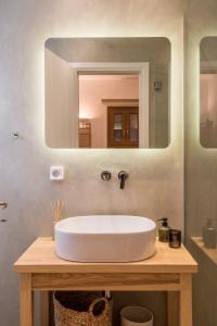Et badeværelse på The Elaia House Mykonos